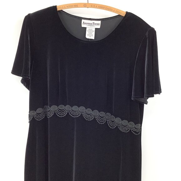 Another Thyme Black Velvet Short Sleeve Dress 16W Scalloped Waist Detail Soft - Picture 3 of 6